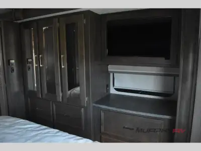 2022 Coachmen Mirada 35OS photo 32