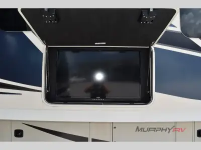 2022 Coachmen Mirada 35OS photo 9
