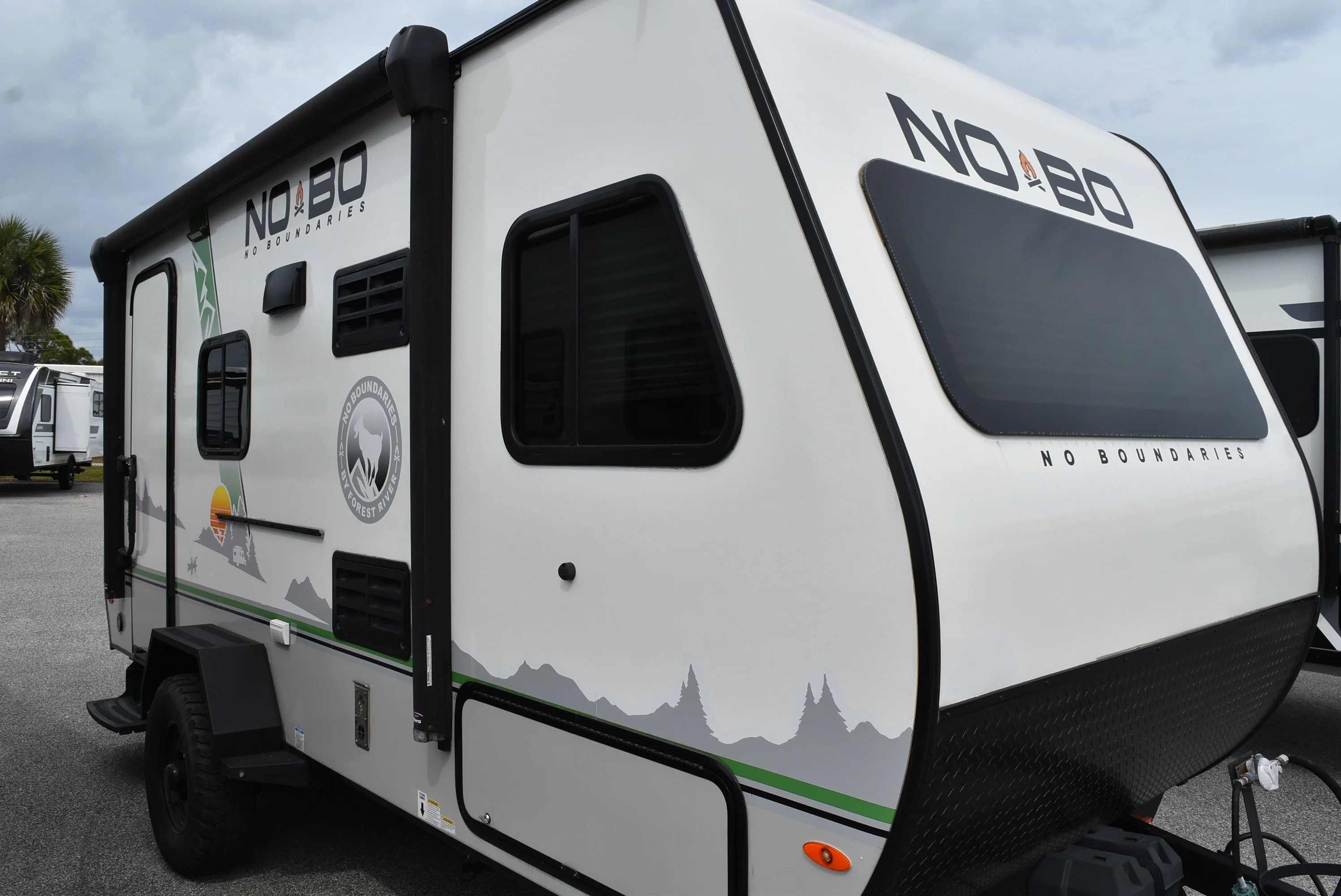 2021 Forest River No Boundaries NB16.8 exterior