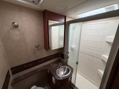 2014 Jayco MELBOURNE 28F photo 17