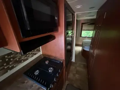 2014 Jayco MELBOURNE 28F photo 12