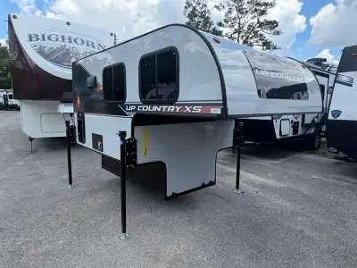 2026 Travel Lite UP COUNTRY XS 575U photo 3