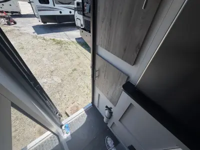 2026 Travel Lite OFF GRID 775X photo 18