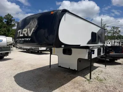 2026 Travel Lite UP COUNTRY 775 U photo 2