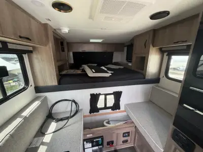 2026 Travel Lite UP COUNTRY 775 U photo 7