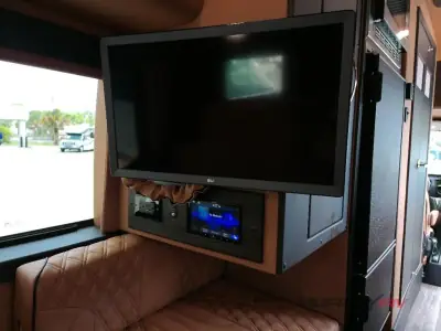 2025 Midwest Automotive Designs Ford Patriot MD2 148EXT photo 21