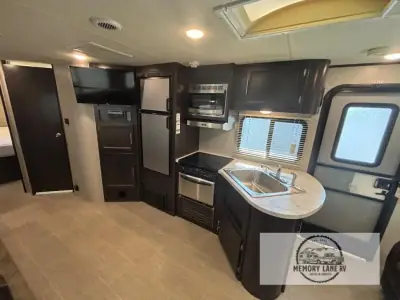 2018 Dutchmen Kodiak Ultra Lite 264 RLSL photo 7