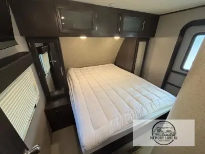 2018 Dutchmen Kodiak Ultra Lite 264 RLSL photo 3