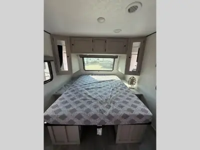 2026 Coachmen Apex Ultra-Lite 188RBST photo 12