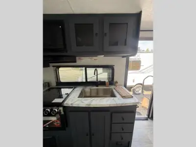 2026 Coachmen Apex Ultra-Lite 188RBST photo 18