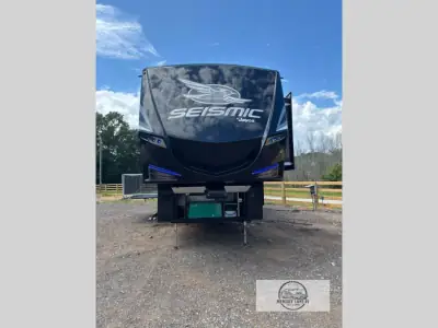 2018 Jayco Seismic SEISMIC 4212 photo 10