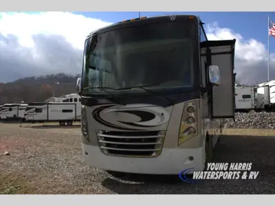 2016 Thor Motor Coach Challenger 37TB photo 6