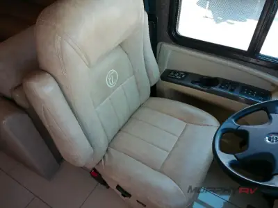 2016 Tiffin Motorhomes Allegro RED 33 AA photo 45