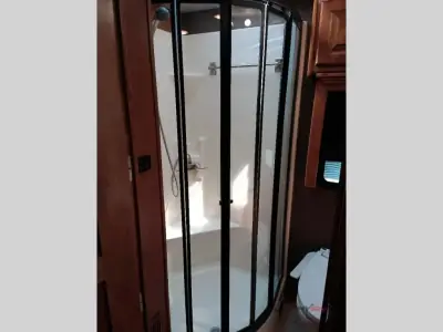 2016 Tiffin Motorhomes Allegro RED 33 AA photo 40