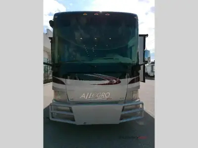 2016 Tiffin Motorhomes Allegro RED 33 AA photo 3