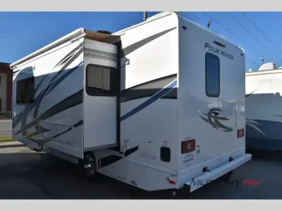 2022 Thor Motor Coach Four Winds 25M photo 4