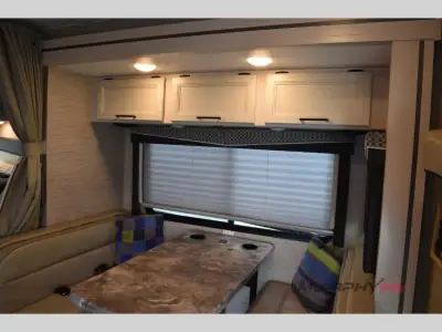 2022 Thor Motor Coach Four Winds 25M photo 19
