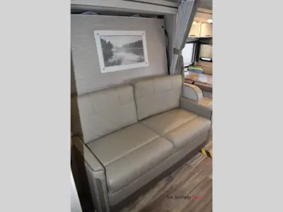 2022 Thor Motor Coach Four Winds 25M photo 28