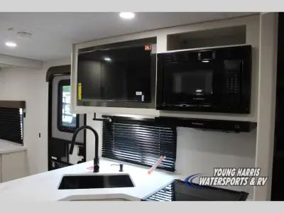 2027 Grand Design Transcend 335BHT photo 8