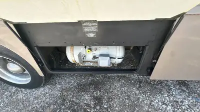 2007 Winnebago Journey Series 36SG Cummins SE photo 48