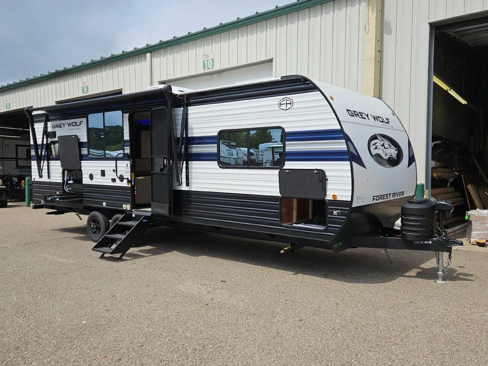 2027 Forest River Cherokee Grey Wolf 26SS exterior