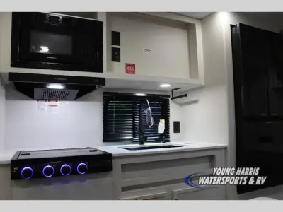 2026 Grand Design Transcend Xplor 19BHX photo 9