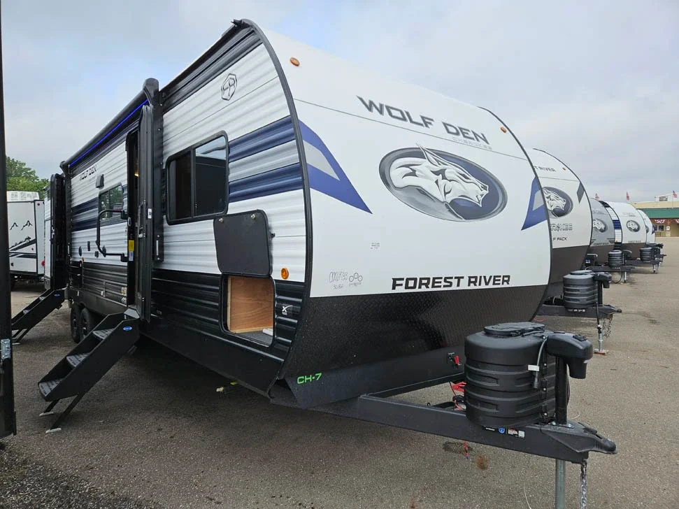 2027 Forest River Cherokee Wolf Den 301BH exterior
