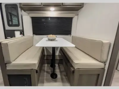 2025 Grand Design Transcend One 151RB photo 13