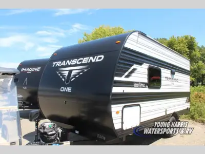 2025 Grand Design Transcend One 151RB photo 3