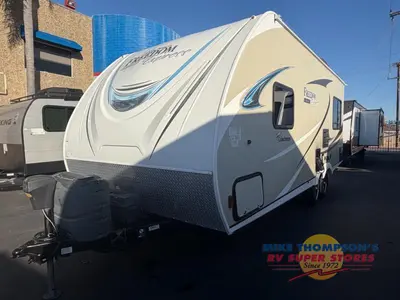 2018 Coachmen RV Freedom Express photo 6