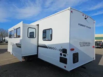 2026 Forest River Cherokee Alpha Wolf 29DCB photo 5