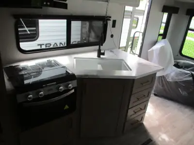 2026 Jayco Jay Flight SLX 262RLS photo 9