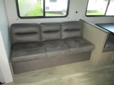 2026 Jayco Jay Flight SLX 262RLS photo 6