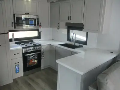 2026 Jayco North Point 365RKTS photo 15