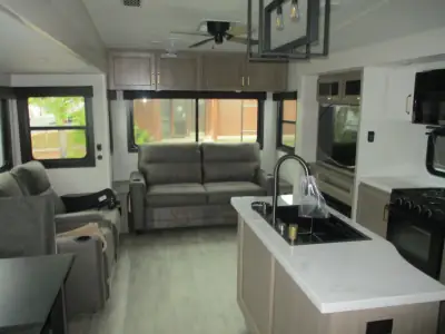 2026 Jayco Eagle 321RSTS photo 7