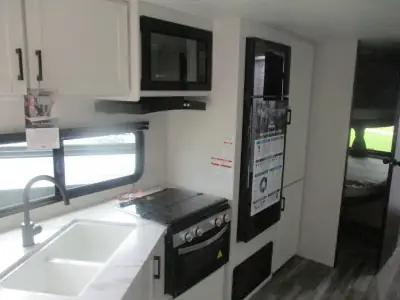 2026 Jayco Jay Flight SLX 261BHS photo 12