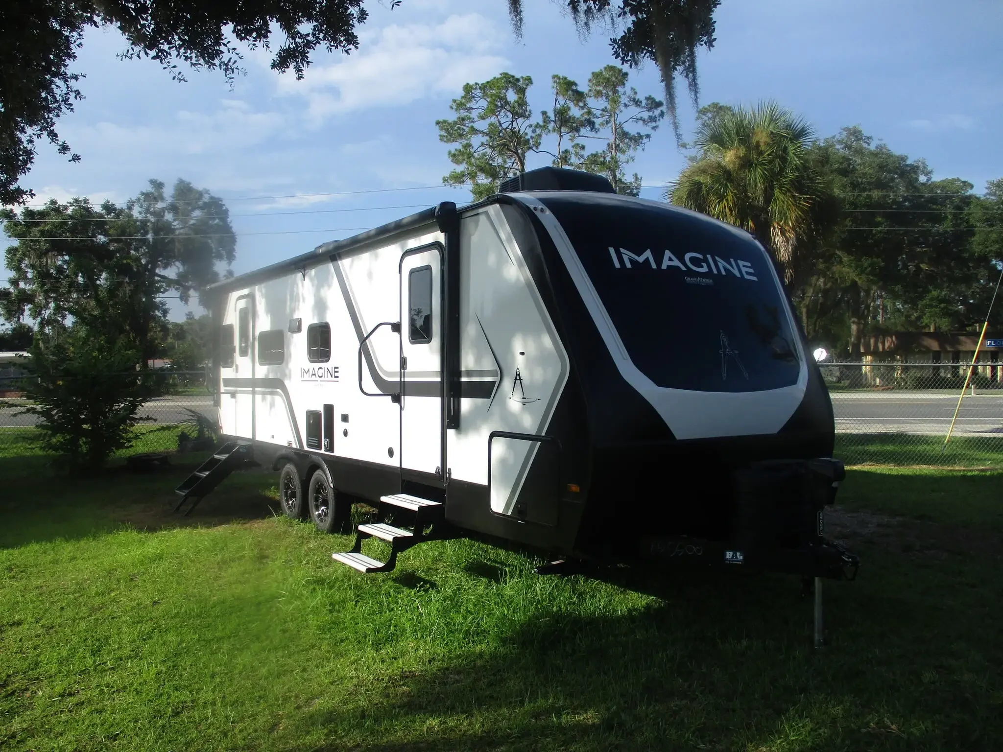 2026 Grand Design Imagine 2500RL exterior