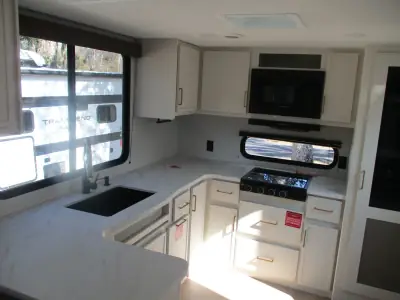 2026 Grand Design Transcend 285RKT photo 16