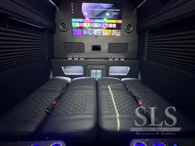 2027 Ogv Luxury Coach V-Drive 10OB photo 40