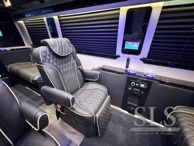 2027 Midwest Automotive Designs Business Class Dual Bench 170 EXT photo 35