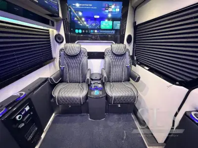 2027 Midwest Automotive Designs Business Class Dual Bench 170 EXT photo 23