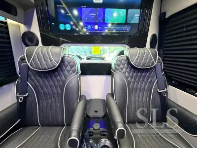2027 Midwest Automotive Designs Business Class Dual Bench 170 EXT photo 25