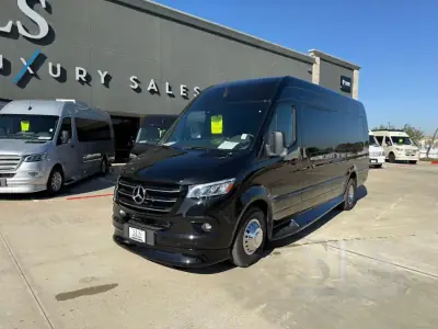 2026 Midwest Automotive Designs Executive Shuttle 15 Passenger photo 2