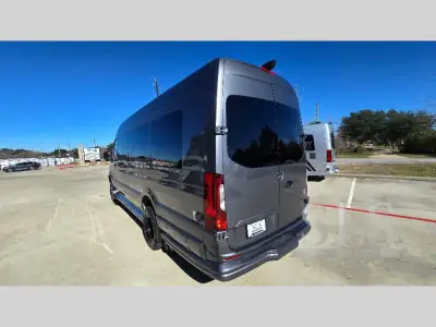 2026 Ogv Luxury Coach V-Cruise 10OBA 170EXT photo 6