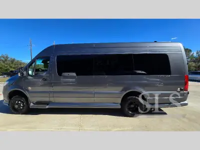 2026 Ogv Luxury Coach V-Cruise 10OBA 170EXT photo 4
