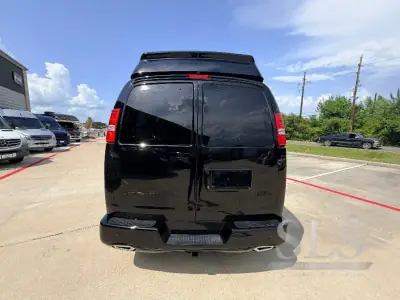 2026 Explorer Vans GMC Savanna Onyx Special Edition Gas Motor photo 4