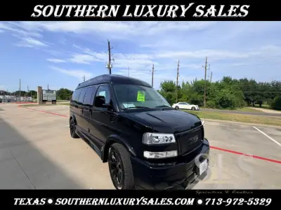 2026 Explorer Vans GMC Savanna Onyx Special Edition Gas Motor