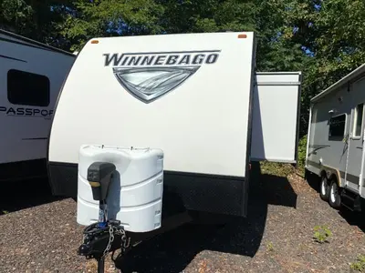 Used 2019 Winnebago Micro Minnie 2108DS