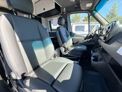 2027 Winnebago Revel photo 39