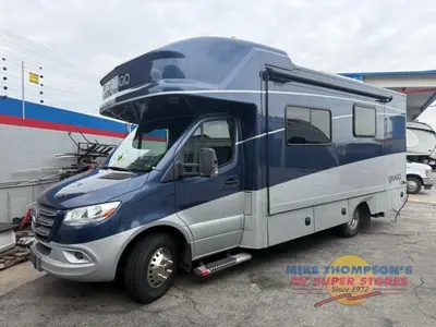 2021 Renegade Villagio photo 4